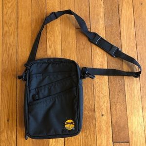 Sundog Ultimate Organizer Travel Bag